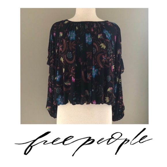 Free People Tops - 💗 RARE Free People Floral Cropped Blouse